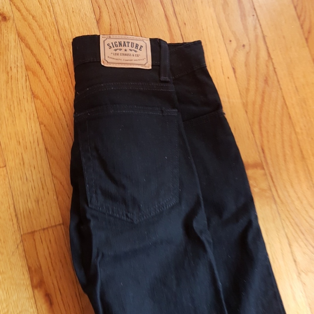 Jeans - Picture 3 of 3